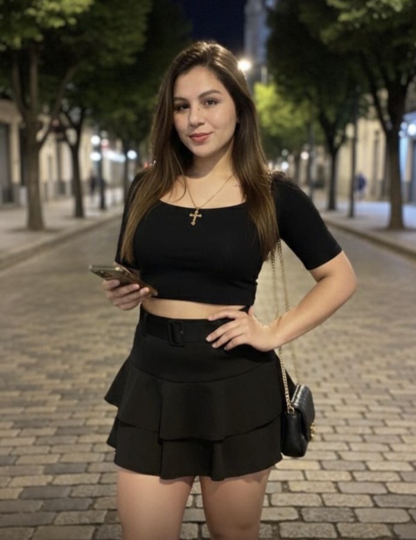 Sexy jovencita paraguaya en Santander