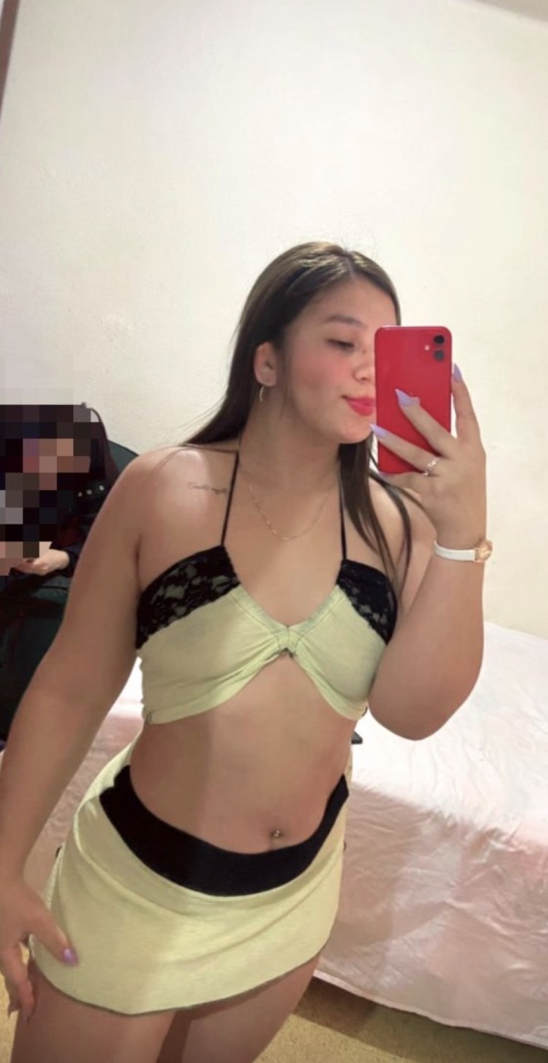 Sexy jovencita paraguaya en Santander
