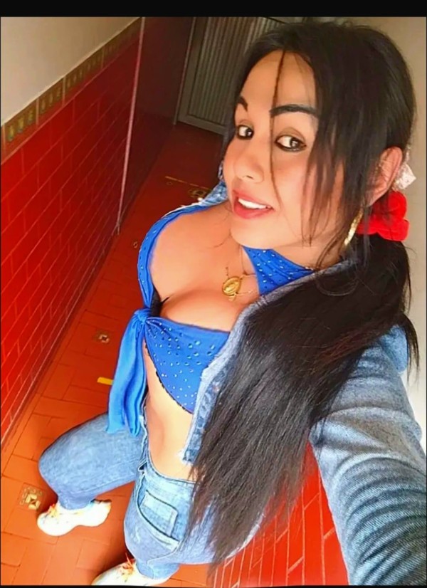 GOLFA TRANS DAME BIEN POR CULO.!!!!