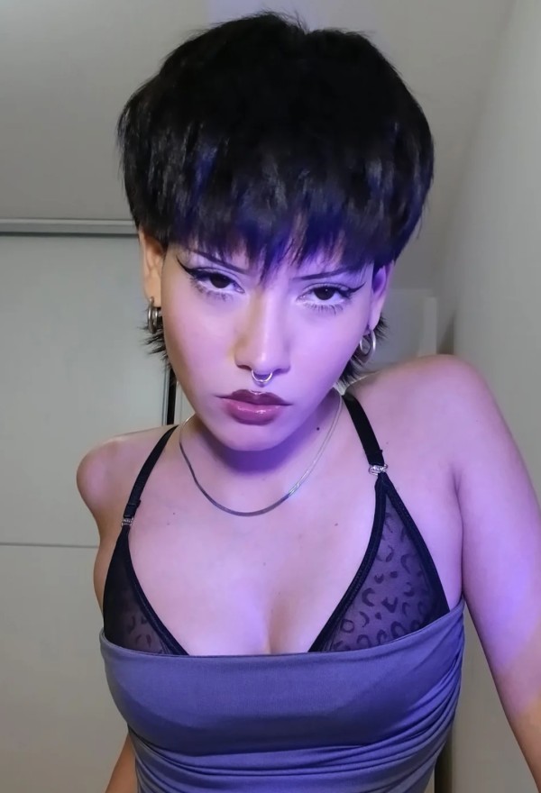 ANHELAS UNA MUJER QUE TE DOMINE Y LO SABES!! EXPERTA en Nuevos, vienes? 24h