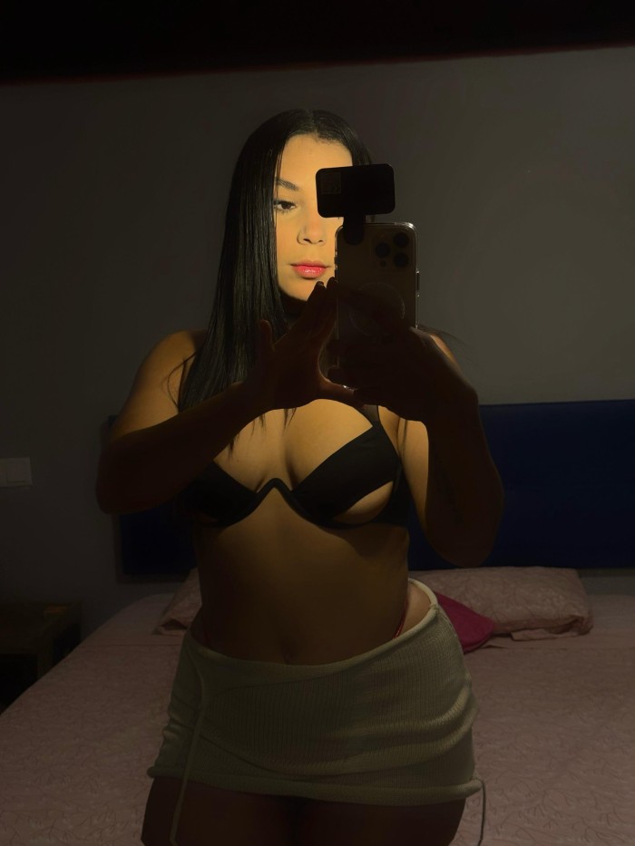 colombiana morbosa bella cachonda