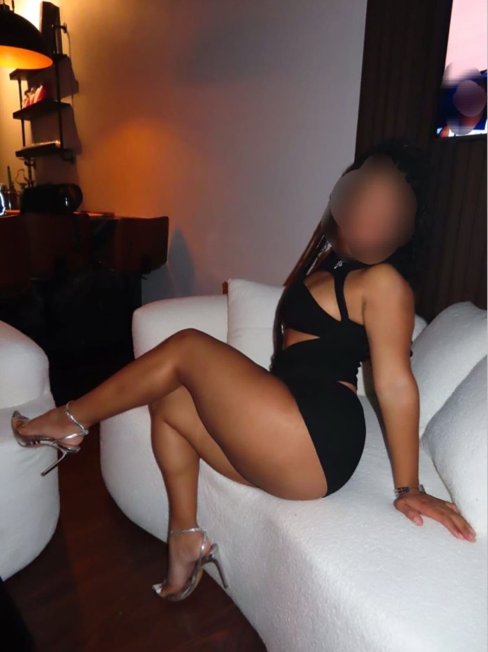 EN ZARAGOZA SEXO FIESTA MORENAZA CACHONDA ARDIENTE