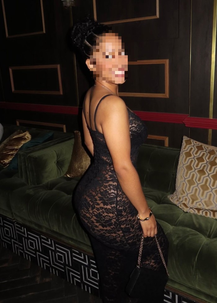 EN ZARAGOZA SEXO FIESTA MORENAZA CACHONDA ARDIENTE