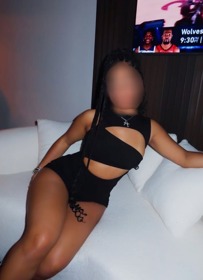 EN ZARAGOZA SEXO FIESTA MORENAZA CACHONDA ARDIENTE