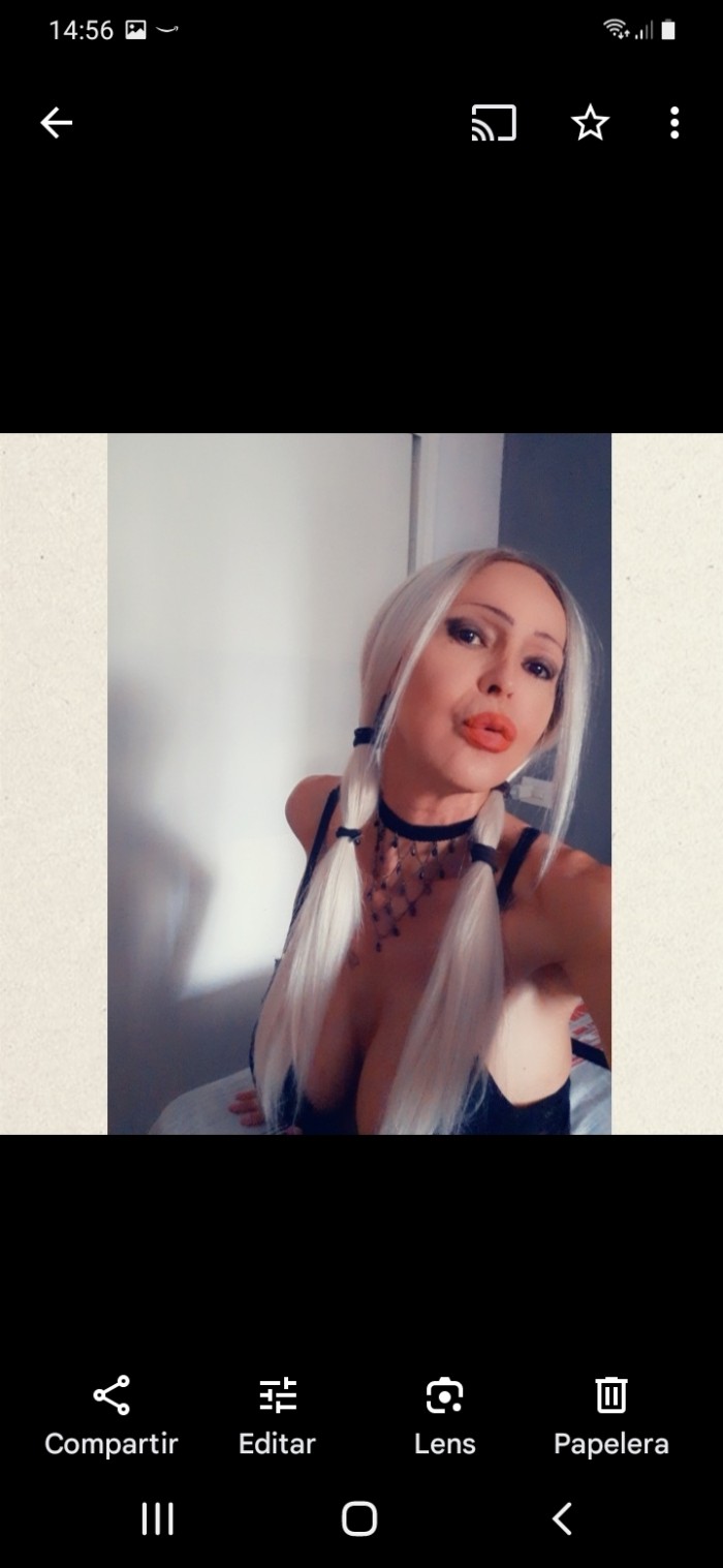 Trans la rubia espectacular