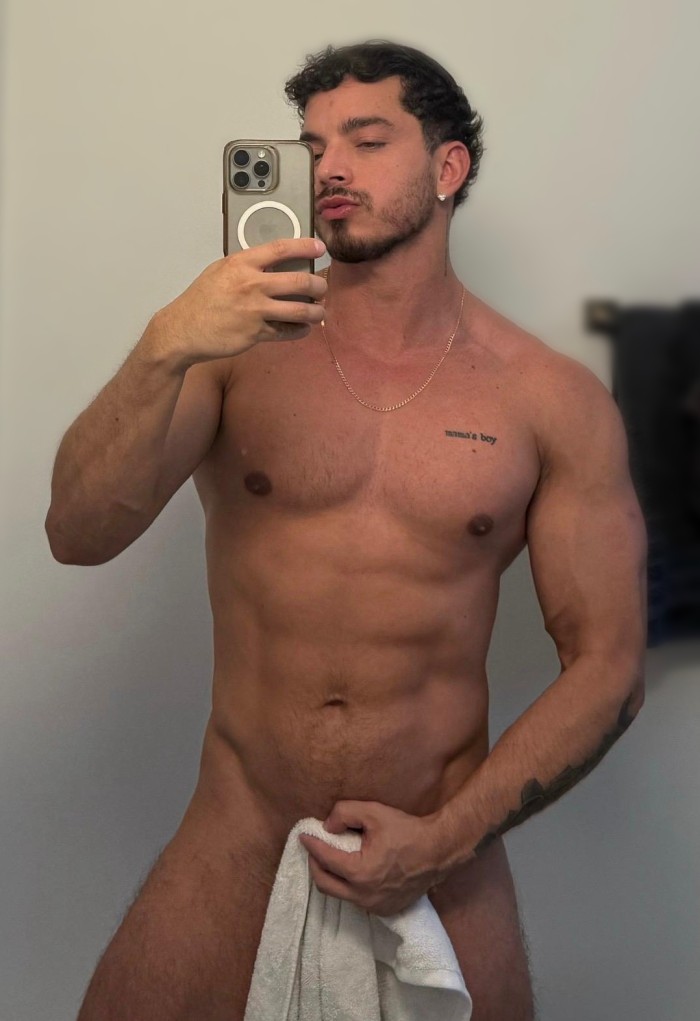 NOVEDAD, pollón cuerpo de GYM. FOLLAMOS AHORA?