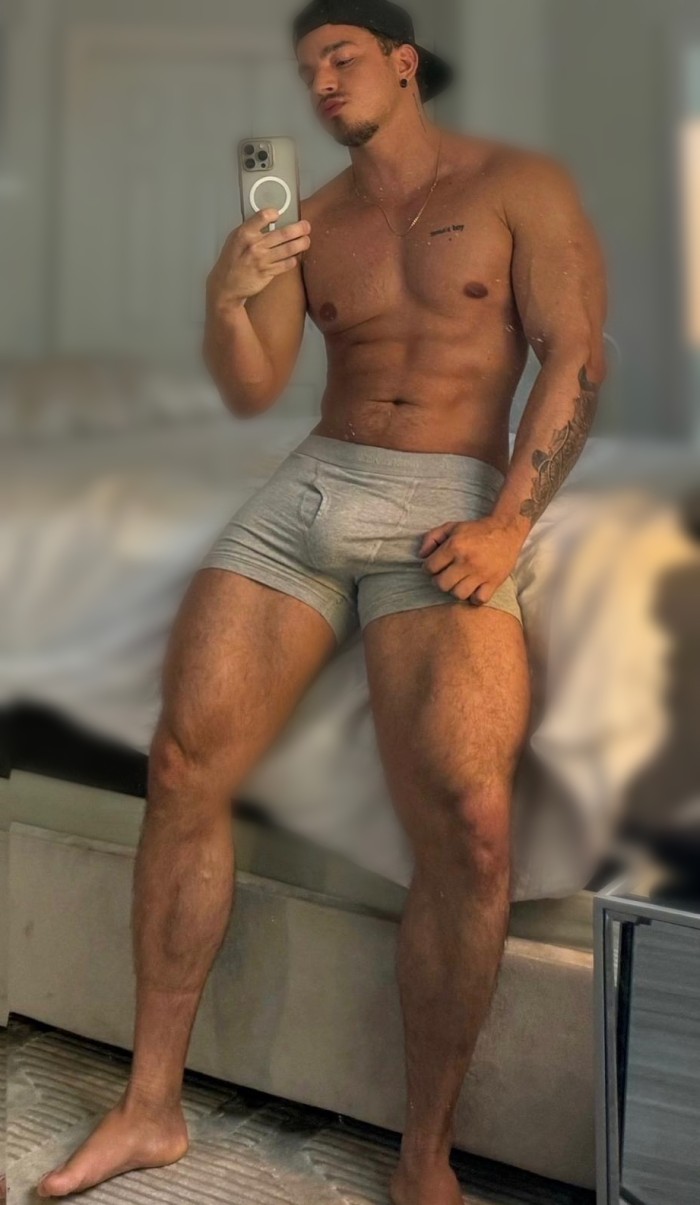 NOVEDAD, pollón cuerpo de GYM. FOLLAMOS AHORA?