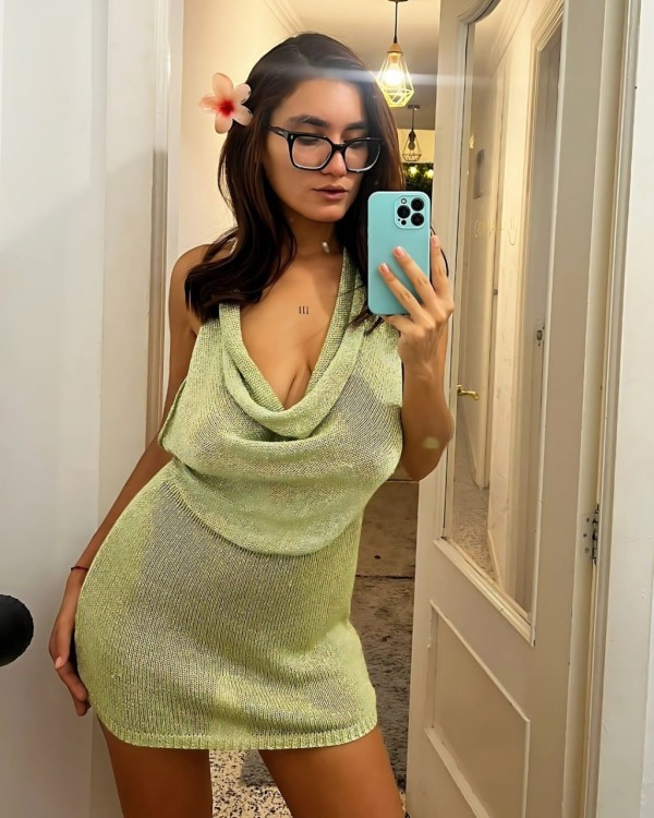 JOVENCITA TIERNA, AMOROSA Y COMPLACIENTE ESCORT, 23 AÑOS, EN PALMA CENTRO