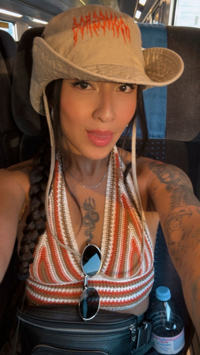 Colombiana super élite con clase y estilo