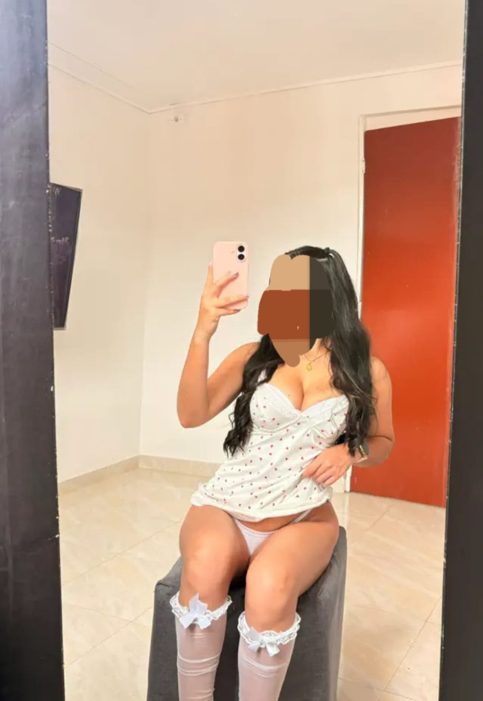 LATINA MEDELLIN EN PARLA, TRATO EXCLUSIVO