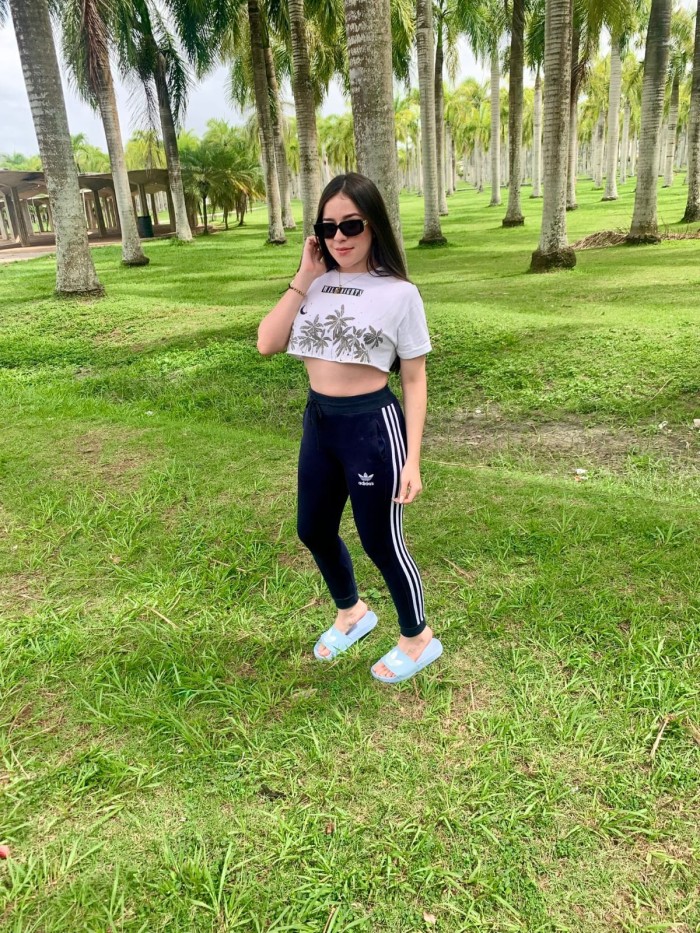 INDEPENDIENTE 24 HR PARA CUMPLIR TU FANTANCIA