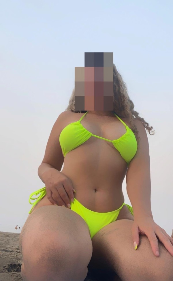 MIA 32 años, DIVERTIDA y muy ALEGRE