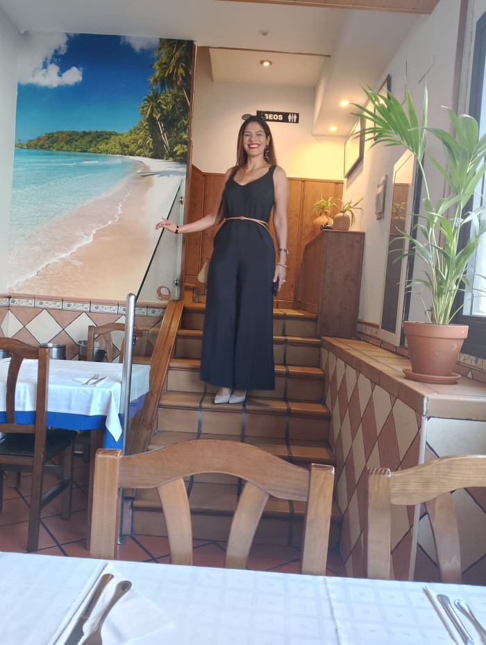 VENEZOLANA LINDISIMA 39 AÑOS REGRESO DE VACACIONES