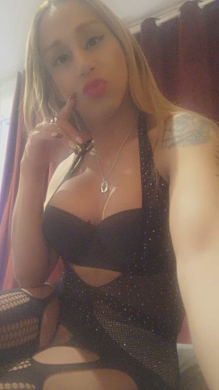 CHICA TRANS NUEVA EN LA CIUDAD