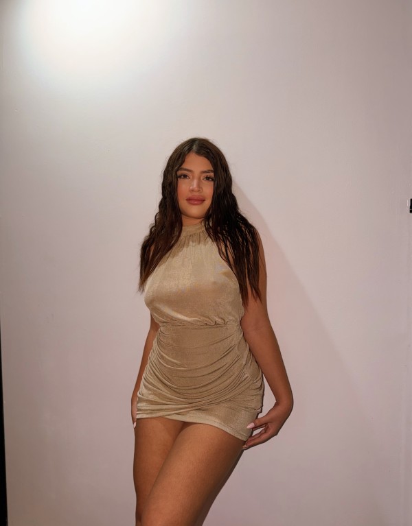 Teresa pibon   cuerpo exuberante ibiza
