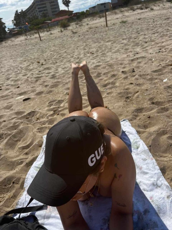 ALEXA DE REGRESO A GRANADA CACHONDA ME GUSTA LA FIEST