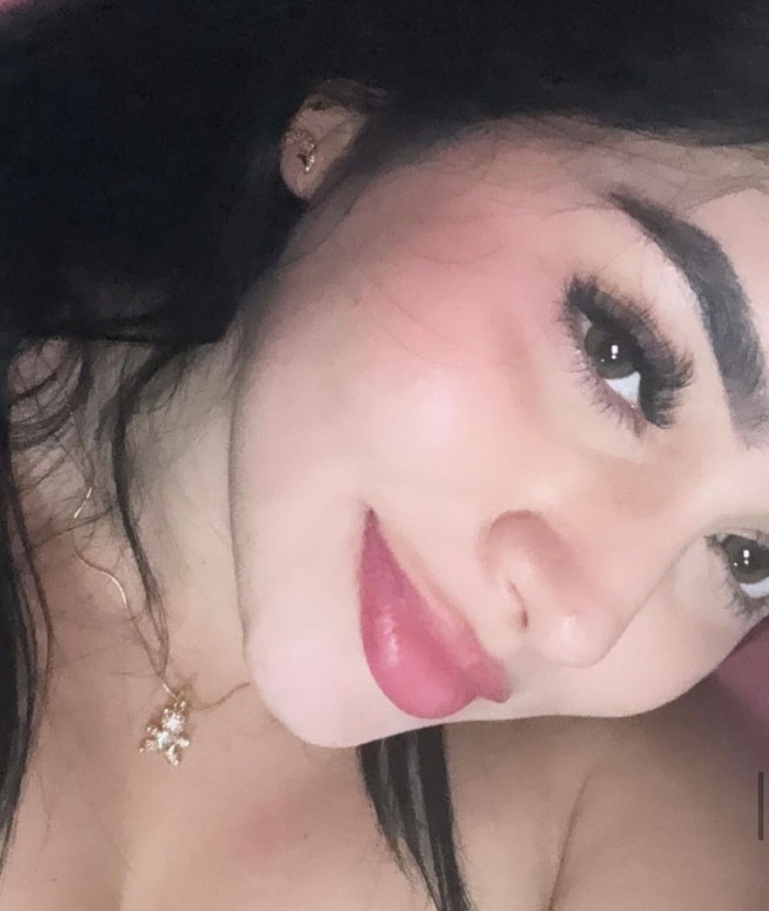 Sexy latina caliente warrita morbosa complaciente