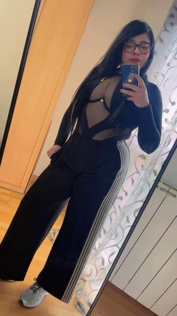 🩷LINA! ARDIENTE, SENSUAL& JUGUETONA JOVENCITA LATINA🩷