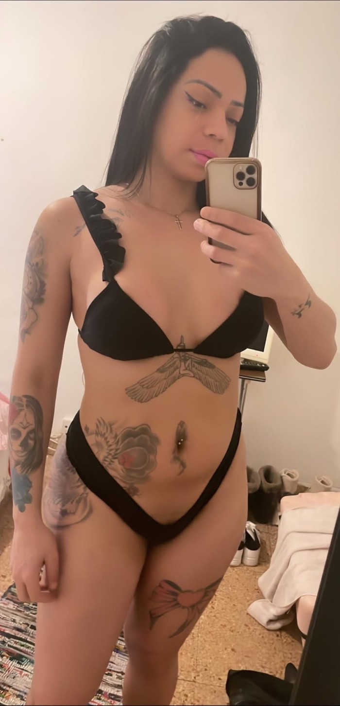 Sandra guapa culo y boca goloso mmmmm