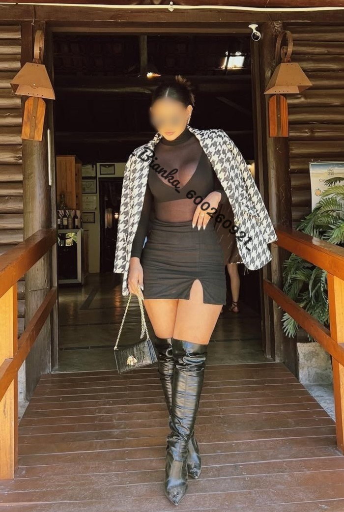 Soy bianka una chica sexy y atractiva…