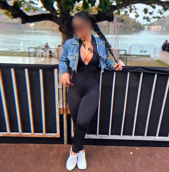 Soy bianka una chica sexy y atractiva…