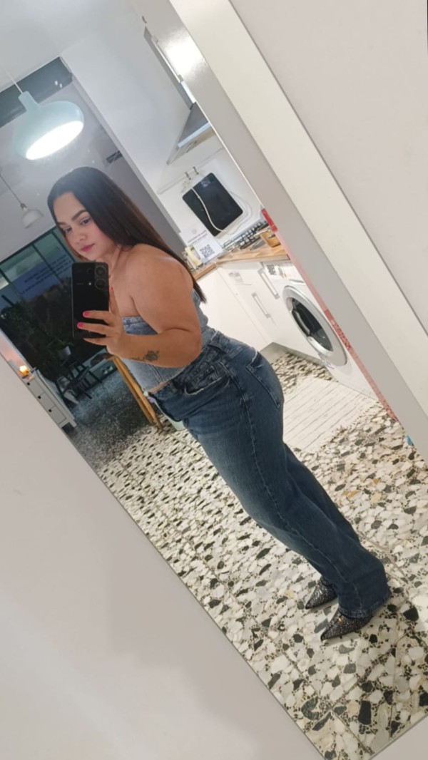 Me encanta la guarrerira mi vida. Soy lo que buscas