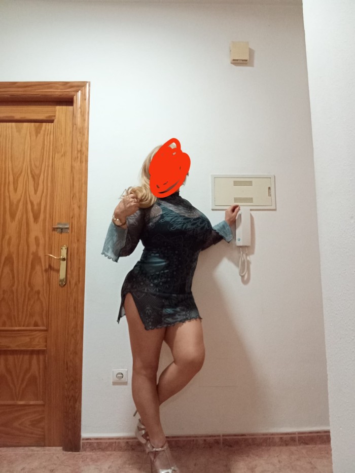 MASAJISTA SENSUAL Y CARIÑOSA!!