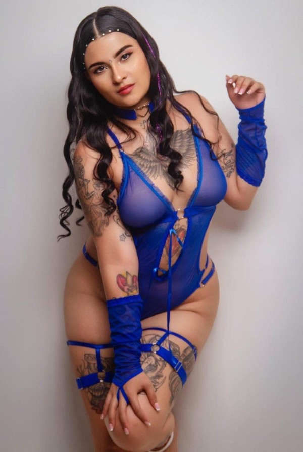NOVEDAD EN AGUADULCE CHICA SENSUAL Y ARDIENTE