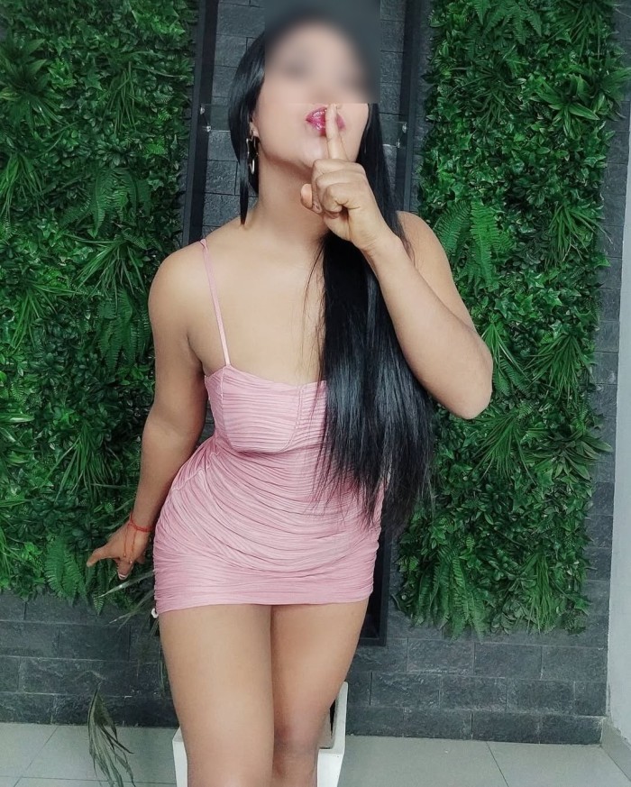 JOVENCITA LACTANTE MUY IMPLICADA!!