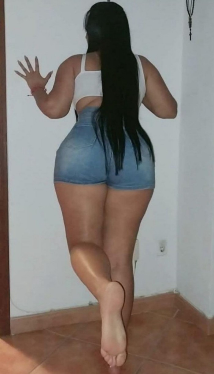 EN ALCUDIA  SENSUAL APASIONADA BUENA AMANTE