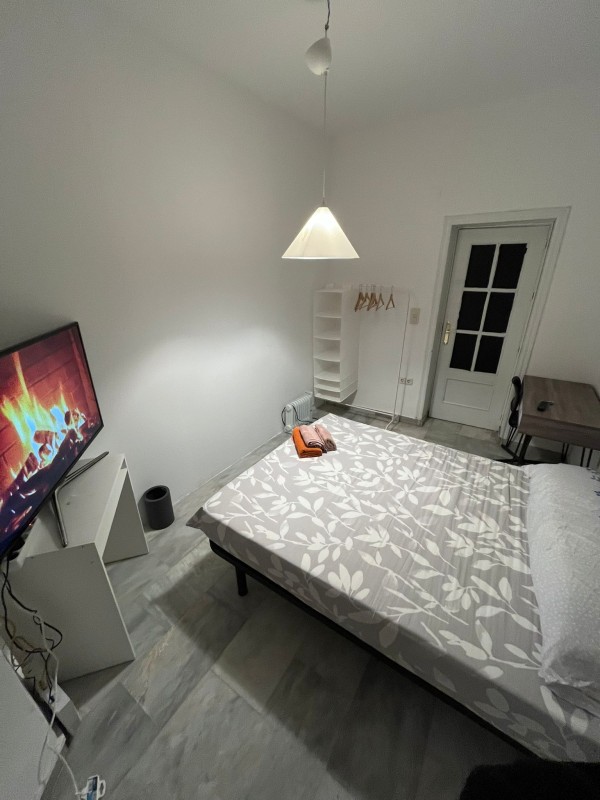 OPORTUNIDAD: SE ALQUILAN HABITACIONES GRANADA