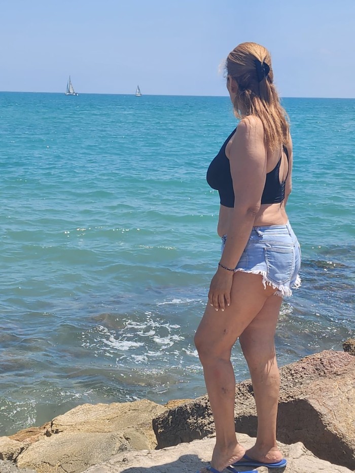 HERMOSA SENSUAL APASIONADA DESEOSA DE SEXO