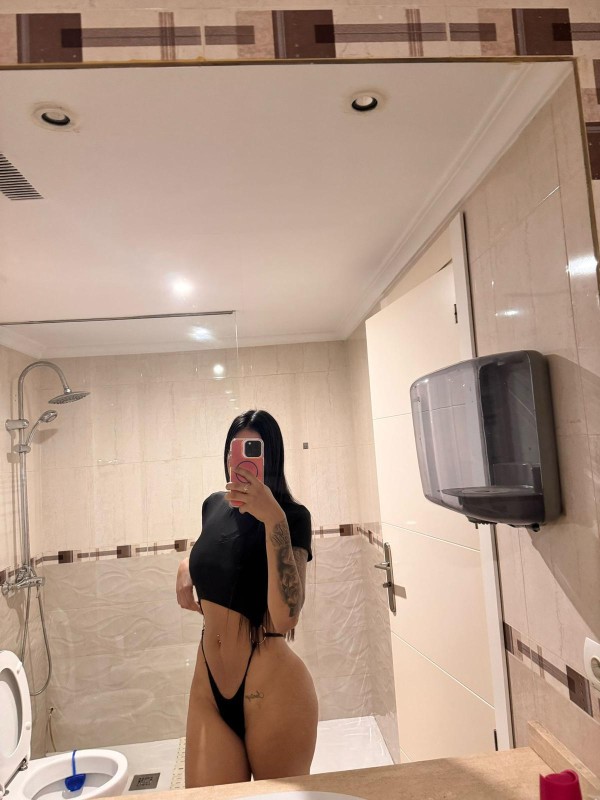 SOFIA NOVEDAD ADICTA AL SEXO,  ALAS POLLAS GRANDES Y LECHERAS