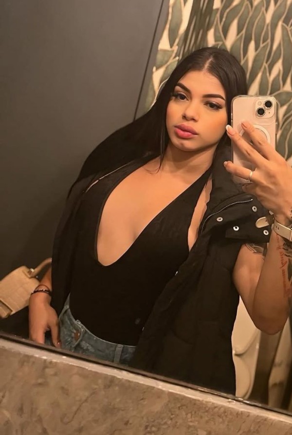 ESCORT CACHONDA ARDIENTE FIESTERA SENSUAL