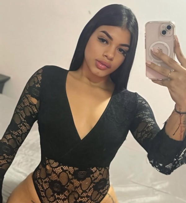 ESCORT CACHONDA ARDIENTE FIESTERA SENSUAL