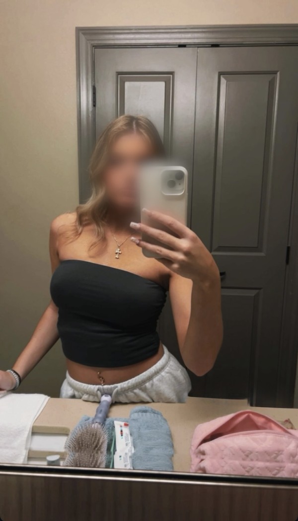 Dalila, joven paraguaya desde 15 euros