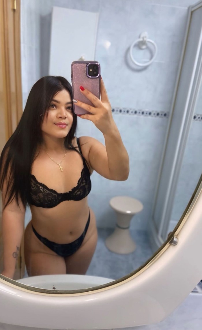 TU JOVENCITA CANDENTE ESPERA POR TI