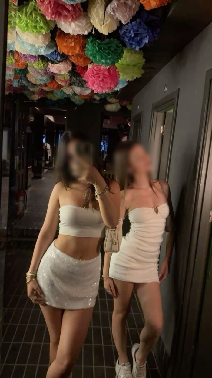 Hermanitas cachonda recién llegada