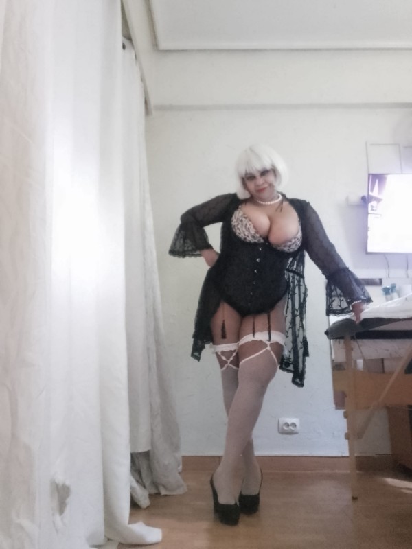 ABUELA CACHONDA FRANCéS NATURAL HASTA EL FINAL BESO NEGRO 69
