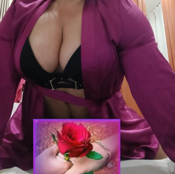 ARDIENTE SENSUAL APASIONADA BUENA AMANTE
