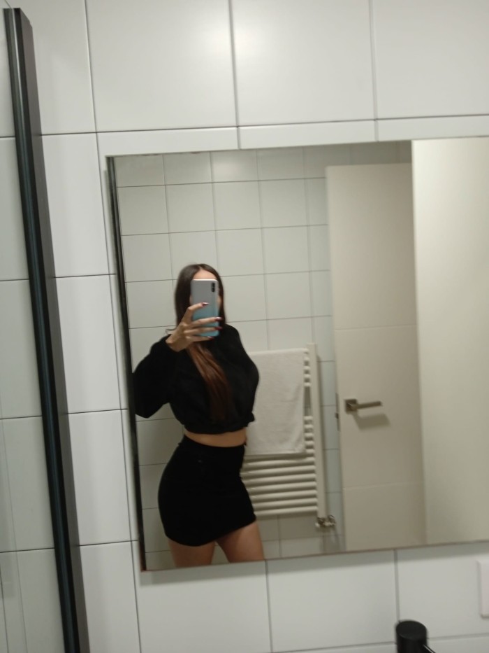 SOY MARTA, ESPAÑOLA DULCE Y CALUROSA