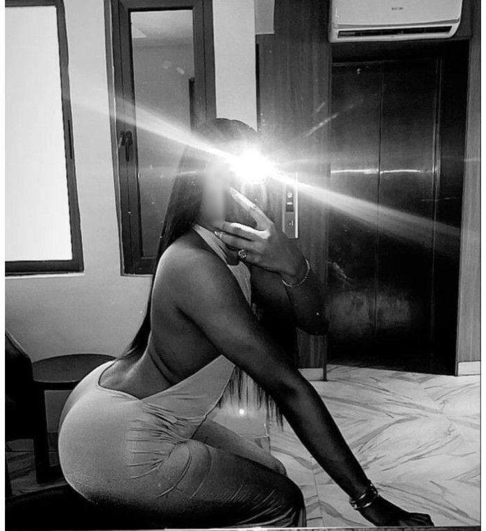 NOVEDAD LILIANA JOVEN CALIENTE MORBOSA IMPLICADA FIESTERA EN JEREZ
