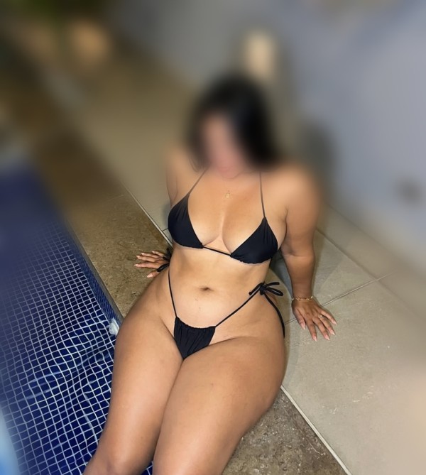 NOVEDAD LILIANA JOVEN CALIENTE MORBOSA IMPLICADA FIESTERA EN JEREZ
