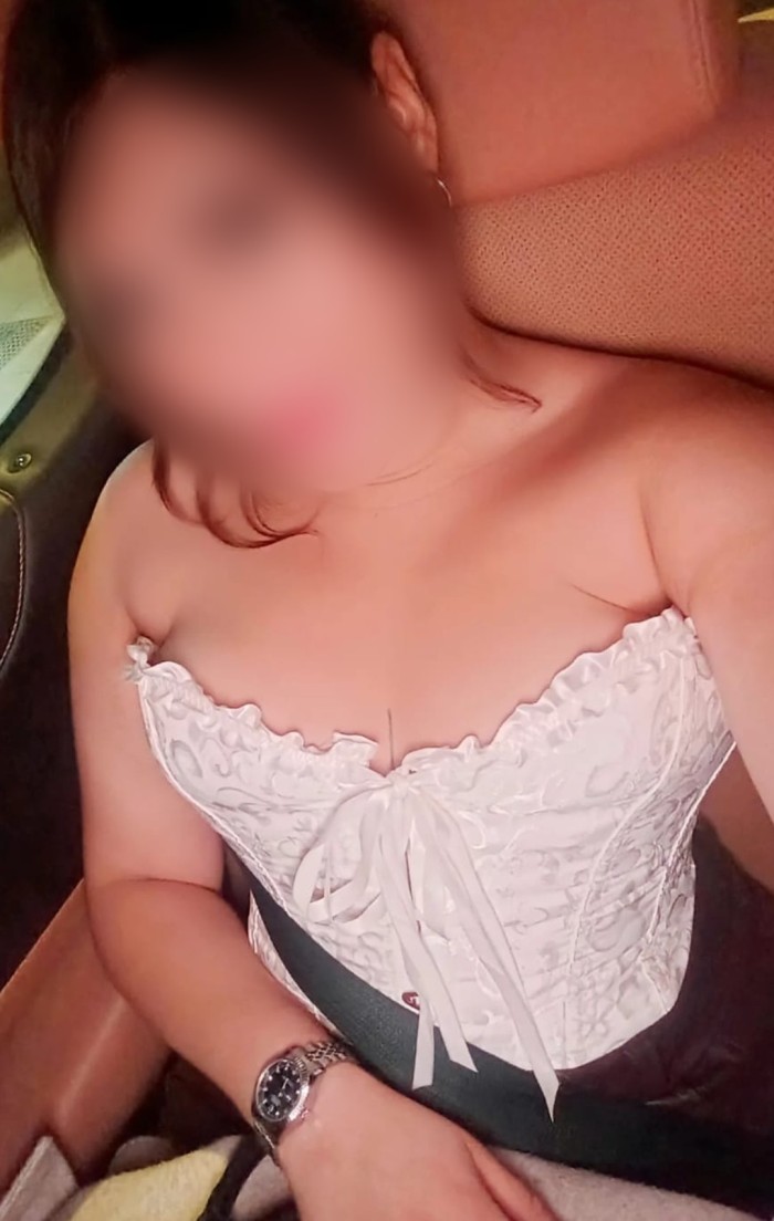COLOMBIANA DE LUJO JUGUETONA Y EXPLOSIVA