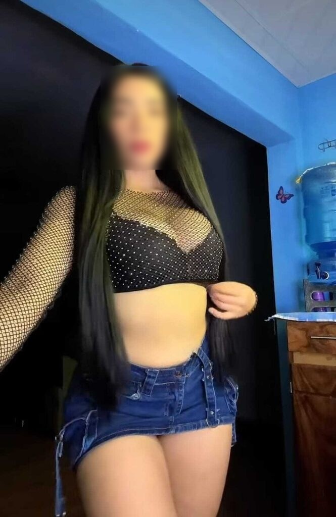 PRIMERA VEZ SANDRA TU AMANTE MAS CACHONDA Y COMPLE