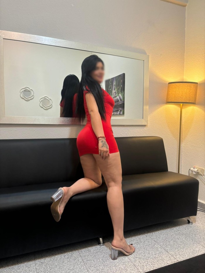 TATIANA, FIESTERA, ME IMPLICO Y LO DOY TODO