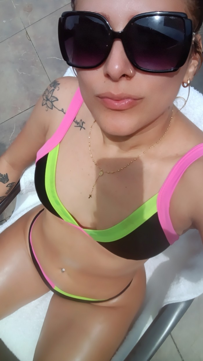 POR MARINA BOTAFOC – COLOMBIANA MORBOSA Y ATREVIDA