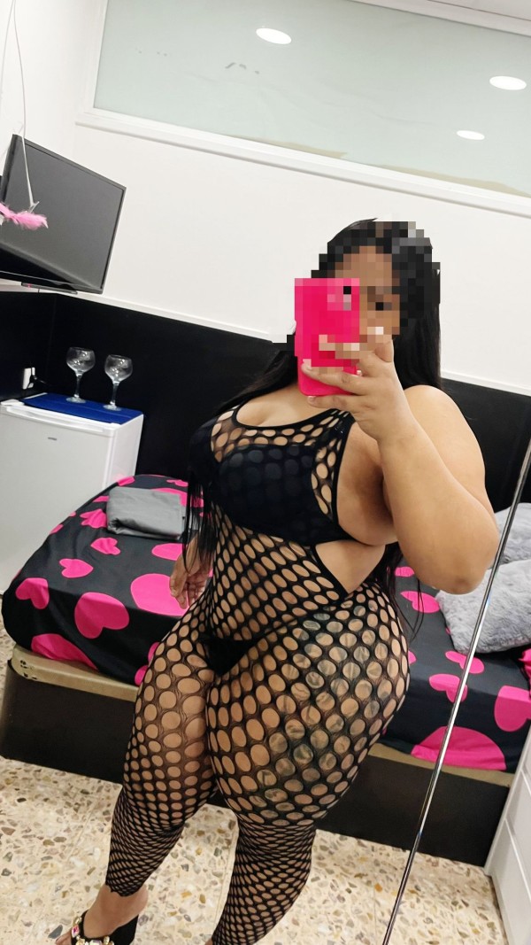 NOVEDAD MORENA CURVY MULTIORGASMICA FOGOSA MORBOSA FIESTERA ARDIENTE