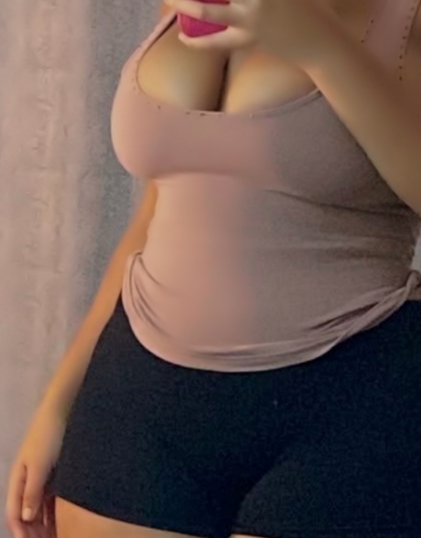 CHica con curvas con muchas ganas de follar!