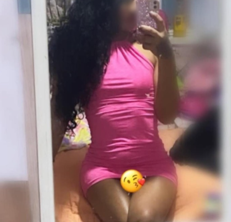 CHICA TRANS ENTREGADA LUJURIOSA CACHONDA COMPLACIE